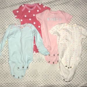 4 t-shirt onesies